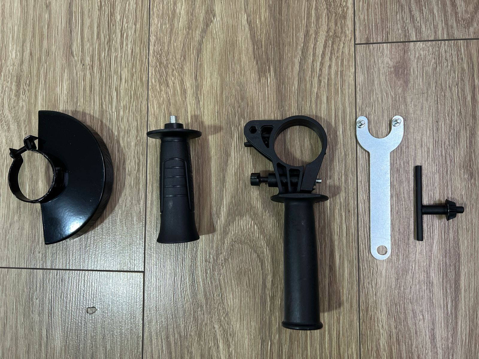 Miniatura 4 de COMBO TALADRO Y PULIDORA MAKITA (I)